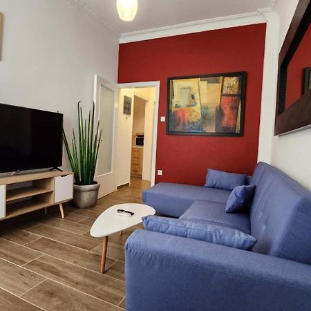 Gazi Apartment With Breakfast Athena Bagian luar foto
