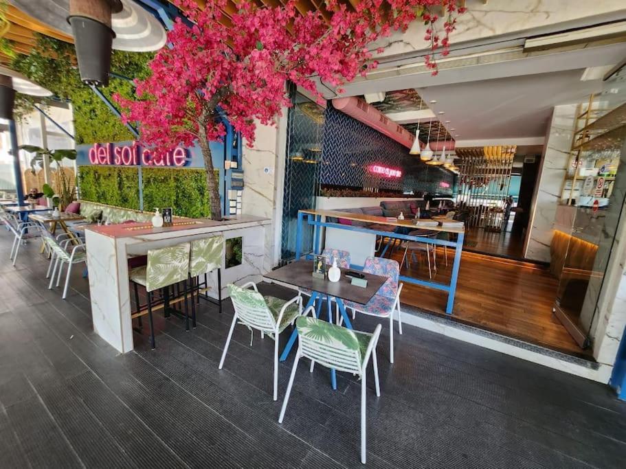 Gazi Apartment With Breakfast Athena Bagian luar foto
